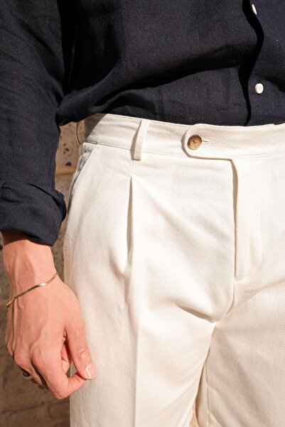no7man Lorae White Shorts