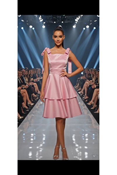 makbuleofficial Barbie Pembe Saten Kumaştan Mini Boy Kare Yaka Doğum Günü Mez...