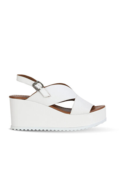 Bueno Shoes صندل نسائي بكعب عريض من الجلد الأبيض 01wa5600