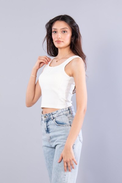Mckanzie 25519 Sutien cu trei nasturi, detaliat, tip Compac Ribana
