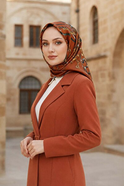 Vissona %100 Twill İpek Kurdele Ve Zincir Desenli Taba Renkli 90x90 Eşarp Dik...