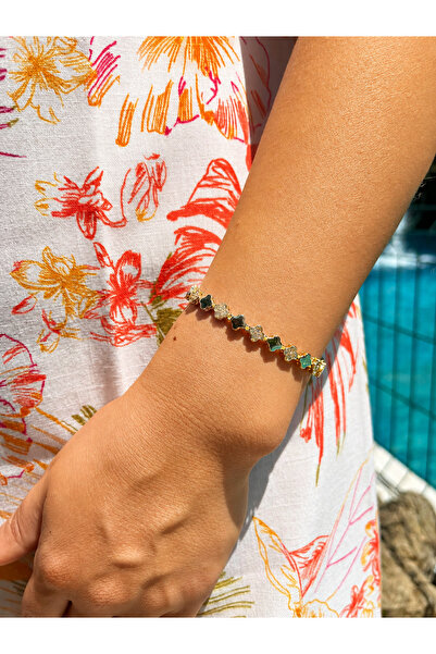 Arthesia Jewelry Yonca Figürlü Zirkon Taş Detaylı Bileklik | 14K Kaplama Pasl...
