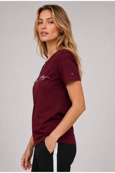 Tommy Hilfiger Bordo T-Shirt Modelleri, Fiyatları 2026