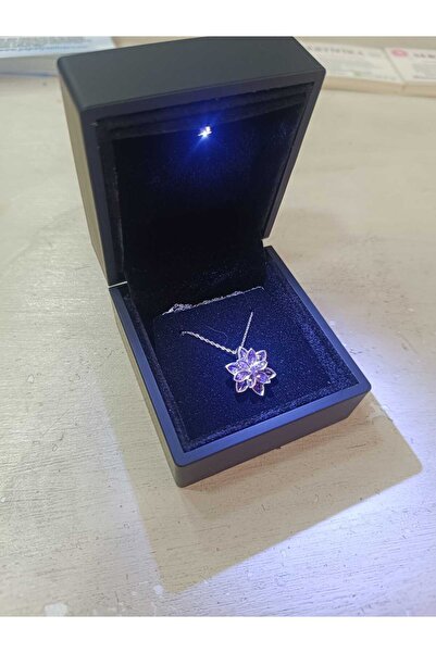 Papatya Silver 925 Ayar Gümüş Işıklı Kutuda Zarif Beyaz Taşlı Lotus Çiçeği Kolye