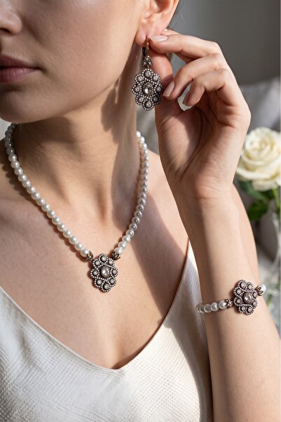 FAYRA ACCESSORIES Zirkon Taşlı Otantik Tasarım İnci Kolye Küpe ve İnci Bilekl...