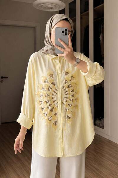 Ka Hijab Πουκάμισο με ροζ χάντρες - Κίτρινο