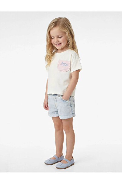 Koton Cep Detaylı Pamuklu Ekru Kız Bebek T-Shirt 6Smg10004Ak