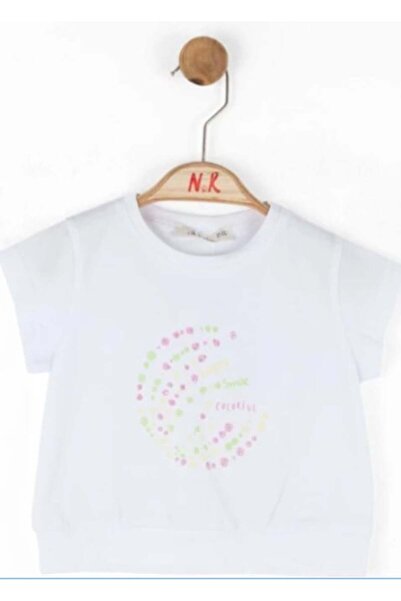 nk kids تي شيرت Nk للفتيات الصغيرات برقبة دائرية وأكمام قصيرة ومطبوع بألوان م...