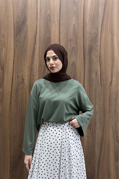 Faya Boutique بلوزة من قماش أوشيهو باللون الأخضر الكاكي