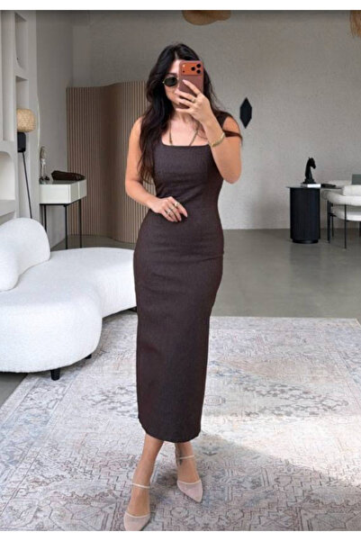 NAVO STUDIO Kadın Askılı Midi Elbise Slim Fit Yırtmaç Detaylı Vücuda Oturan Ş...