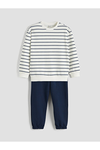 LC Waikiki Crew Neck Boys' Sweatshirt and Sweatpants Set