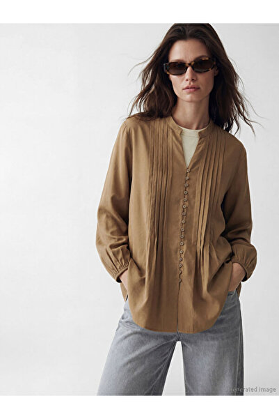 LC Waikiki Rmz Gi̇yi̇m Farkiyla Kaçık Roba Collar Pleated Blouse