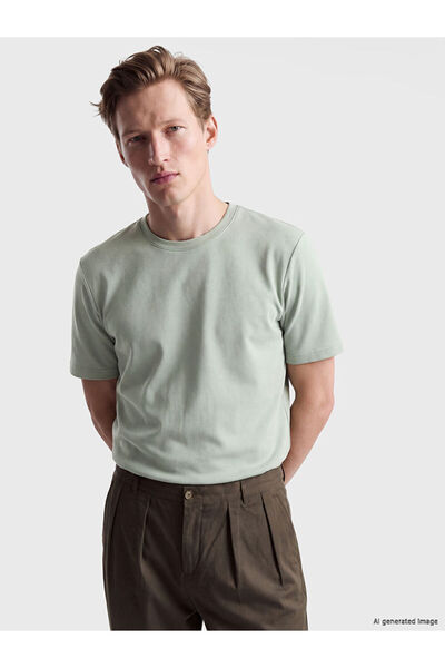 LC Waikiki Green Loose Fit Basic Dry Touch T-Shirt