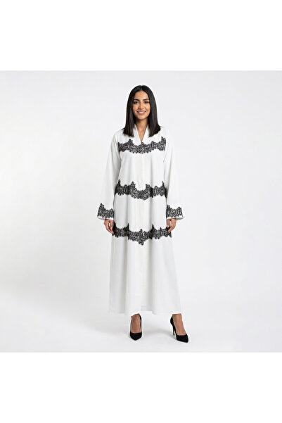 HAWRAA ABAYA عباية لف بلون الابيض مزينة بدانتيل راقي