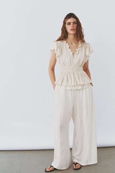 H&M Volan Kollu ve Peplumlu Bluz