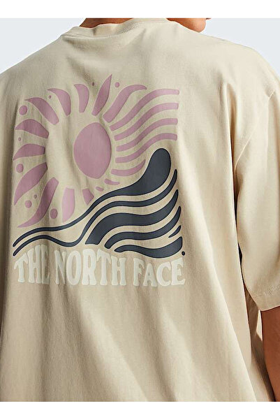THE NORTH FACE NF0A8GA0DOM1-M SUN OVERSIZE-GRAPHIC Bej Yuvarlak Yaka Regular ...