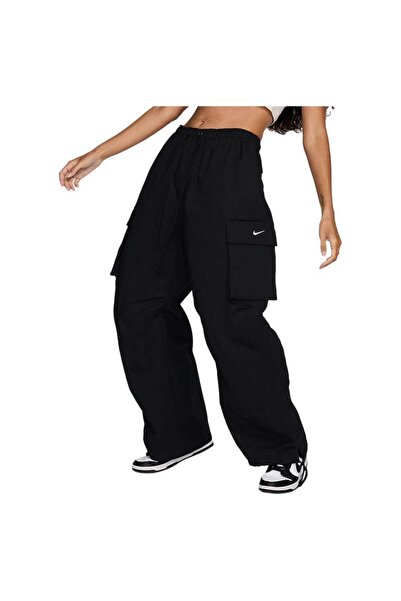 Nike Women's Sportswear Dance Mid-Rise Cargo Pants L