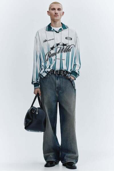 H&M Loose Fit Printed mesh shirt