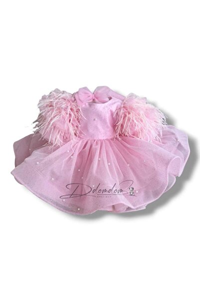Domdom Boutique Raisa short sleeve dress with feathers