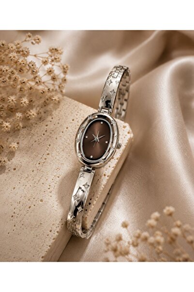 Eylemboutique Women's Oval Dial Stone Detailed Elegant Wristwatch – Stylish D...