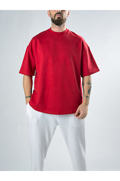Basic T-Shirt