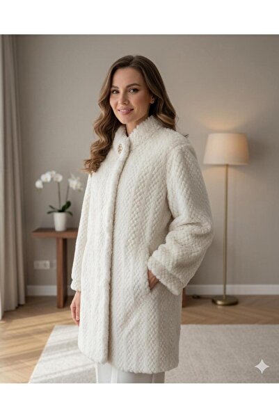 DAY BY DAY Women's Fur Jacket with Crystals Free Size (One Size)