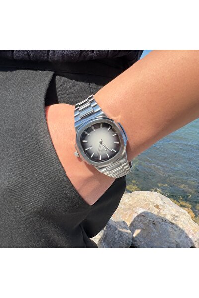 MODA New Season Special Design Premium Men's Wristwatch with Calendar