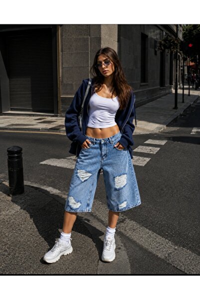 DEEFWEAR Women's Blue Ripped Detailed Baggy Denim Bermuda Shorts