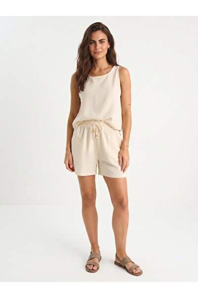 ONLOOX Beige Cotton Muslin Thick Straps Elastic Waist Pocket Detailed Shorts ...