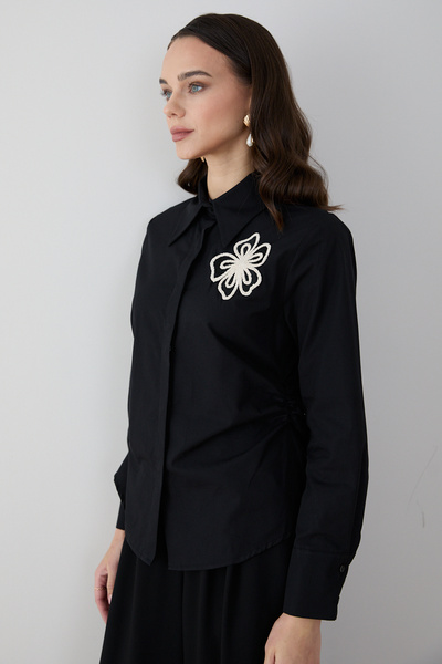 Melike Tatar Бродирана риза 32-2806