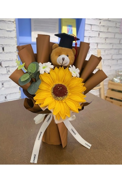 CRAFT AND CREATIONS باقة زهور عباد الشمس على شكل دمية دب للتخرج 🎓