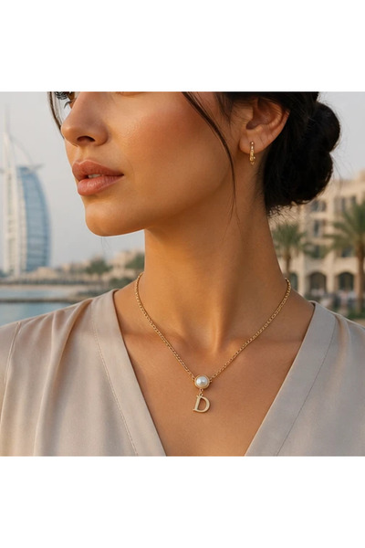 Generic Vintage Style Pearl & Initial 'D' Pendant Necklace for Women