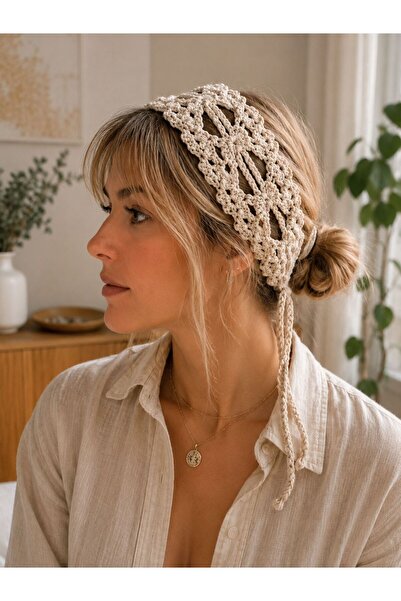 Cherry Butik Knitted Crown Bandana