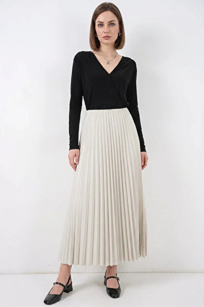 buğrahayalin Women's Pleated Cream Skirt