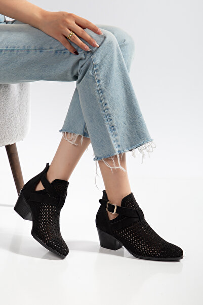 MS SUGAR SHOES Elegant and Comfortable: Colorful Summer Heels with Buckle Detail