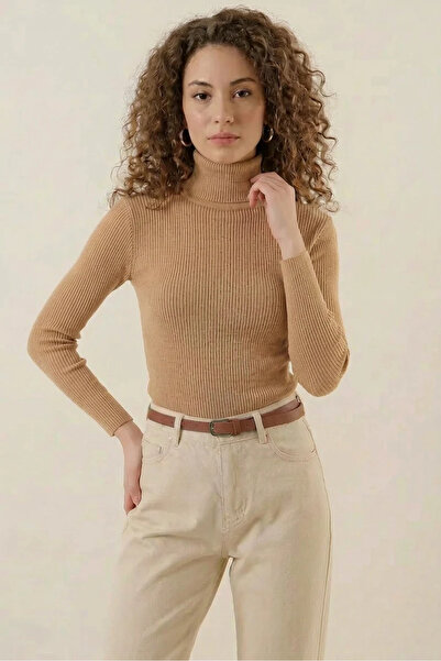 buğrahayalin Women's Turtleneck Ribbed Knitwear Beige Sweater