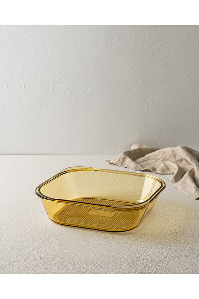 Madame Coco Lyon Square Borosilicate Glass Baking Tray - Yellow