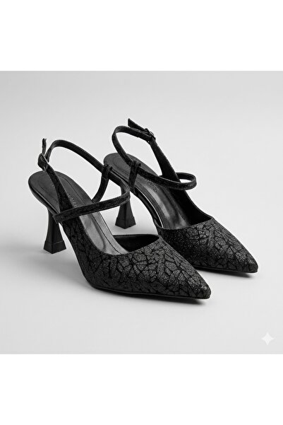 KİNDEP (Wiesse) Closed Toe Women's Shoes with Heels Black