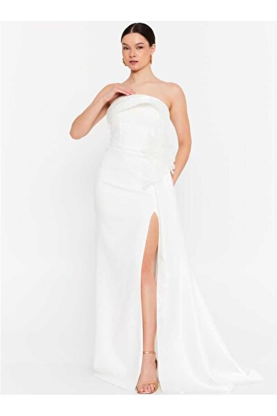 Elbisemhazır Straplez Yırtmaçlı Çiçek Detaylı Kuyruklu Maksi Boy Abiye Elbise
