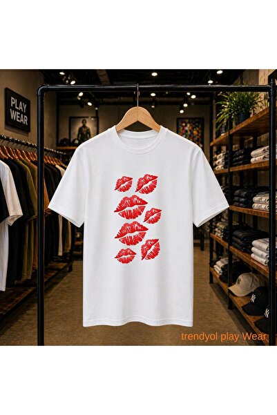 playwear Kiss You Printed 100% Cotton Oversize Loose Regular Fit Crew Neck T-...