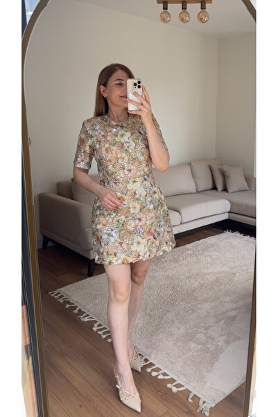 PARLAFASHION Parla butik01 Chole Bej Çiçek İşlemeli Nakışlı Mini Elbise