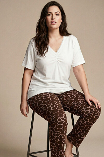 Siyah İnci Ecru Patterned Large Size Oversized Viscose Knitted Pajama Set