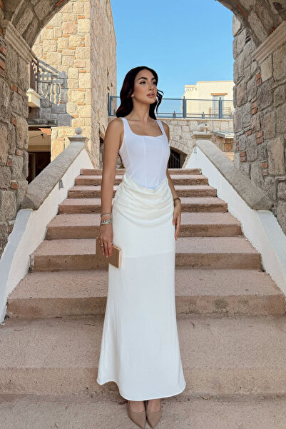 Sindimoda Elinda Askılı Sırt Bağcık Detay Midi Elbise 221813