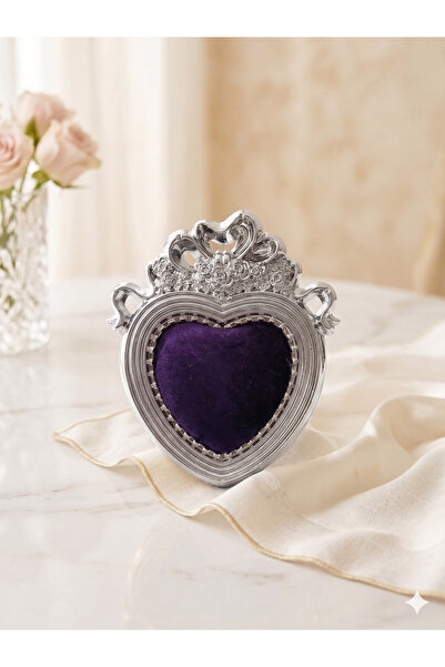 Luxury Baroque Style Hearted Design Bridal Sewing Needle - Decorative Dowry Needle Holder with Vintage Frame