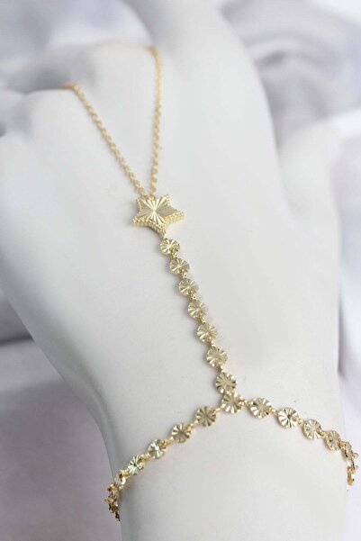 Inure Jewelry شاحمرين من النحاس الذهبي اللون مزين بحجر الزركون على شكل نجمة ب...