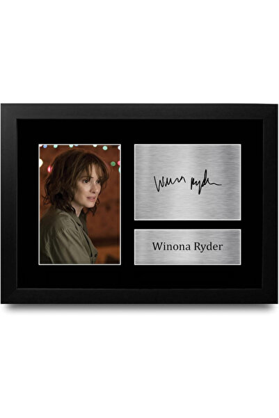HWC Trading Winona Ryder Stranger things Joyce Byers Gifts Printed Signed Aut...