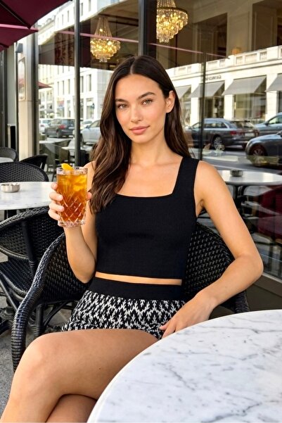 lamea Square Neck Knitwear Crop Tank Top Black