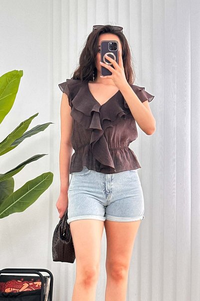 Hipo Trend Ruffled V-Neck Brown Blouse with Elastic Waist