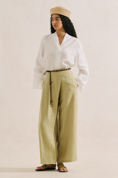 Manuka Linen Layered Collar Blouse Ecru