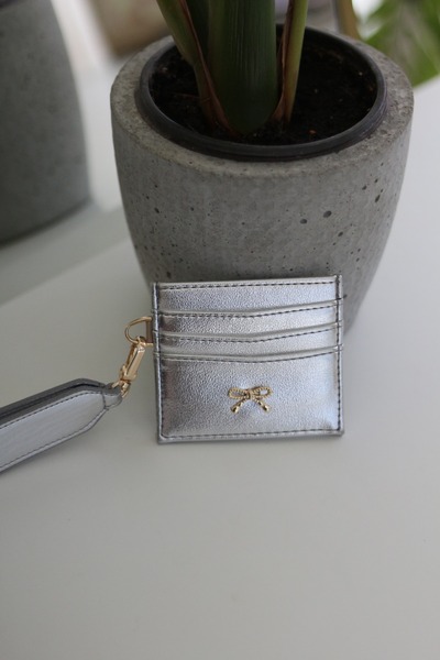 Moom Bag Women's Silver Bow Detailed Keychain Card Holder